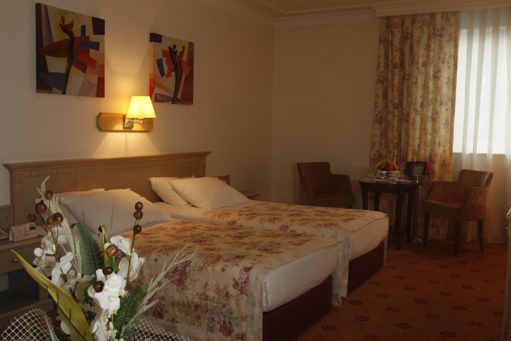 Grand Medya Hotel Stambuł Zewnętrze zdjęcie